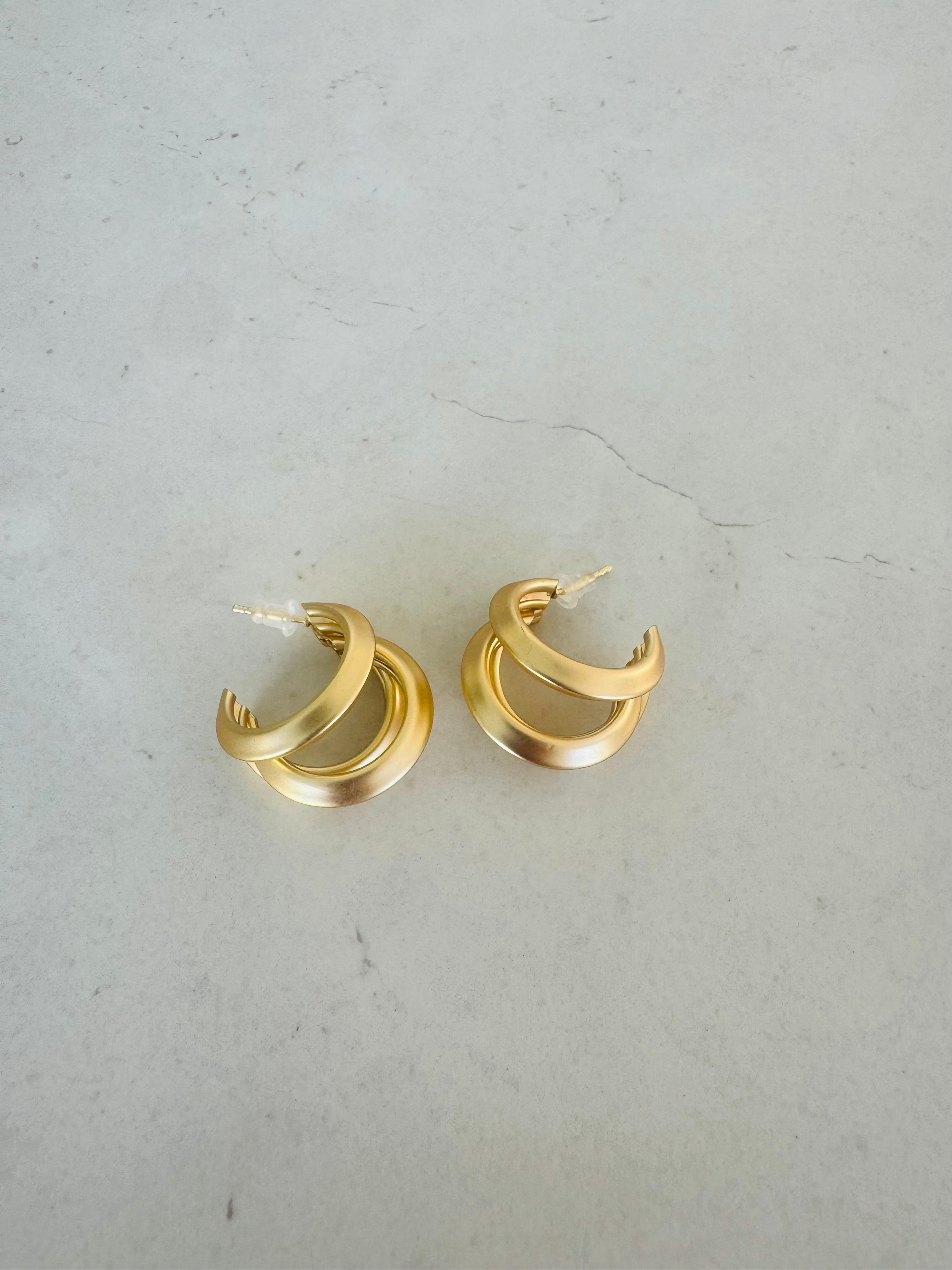 Sculpted Gold Ribbed Hoop Earrings