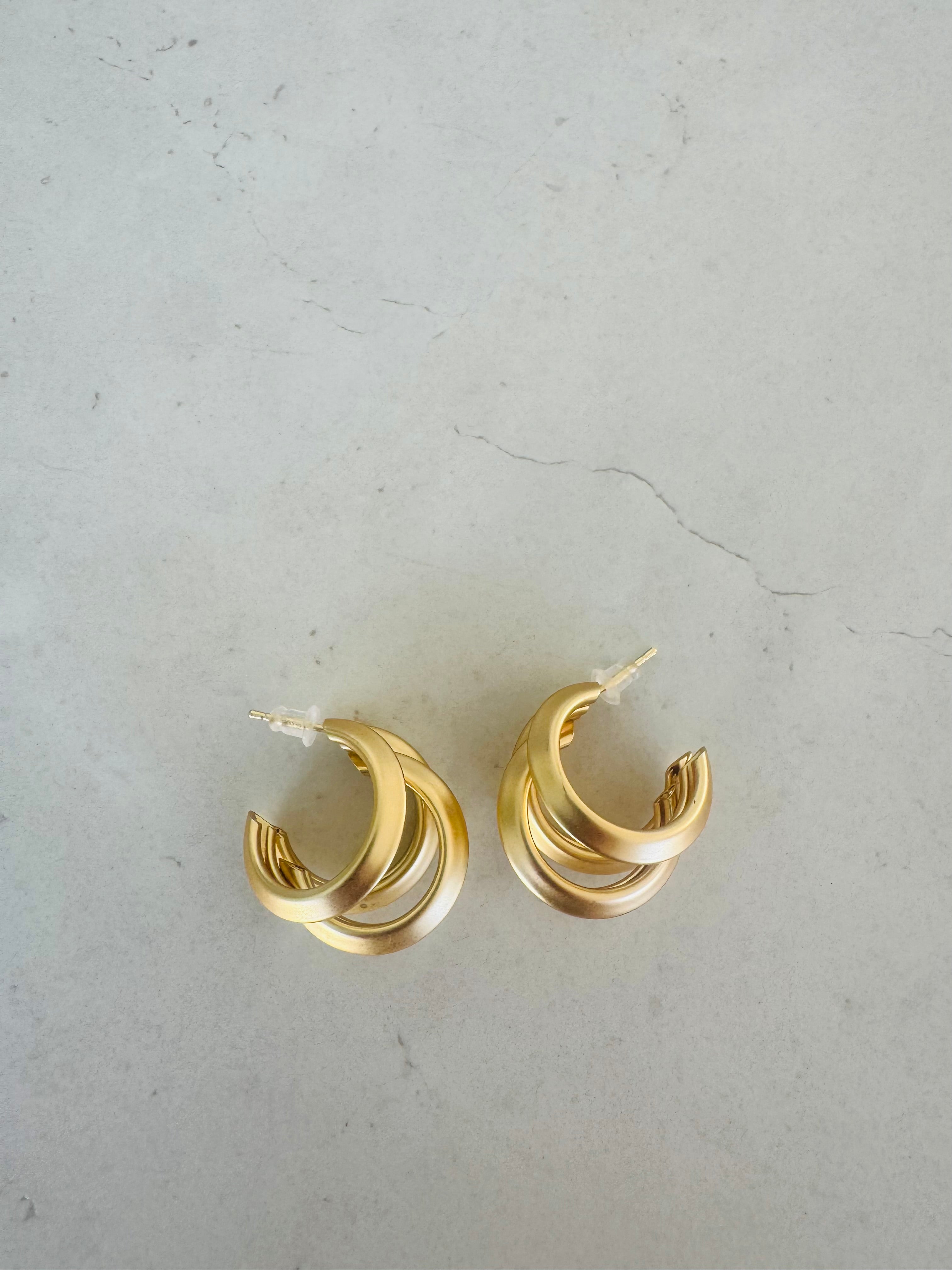 Sculpted Gold Ribbed Hoop Earrings